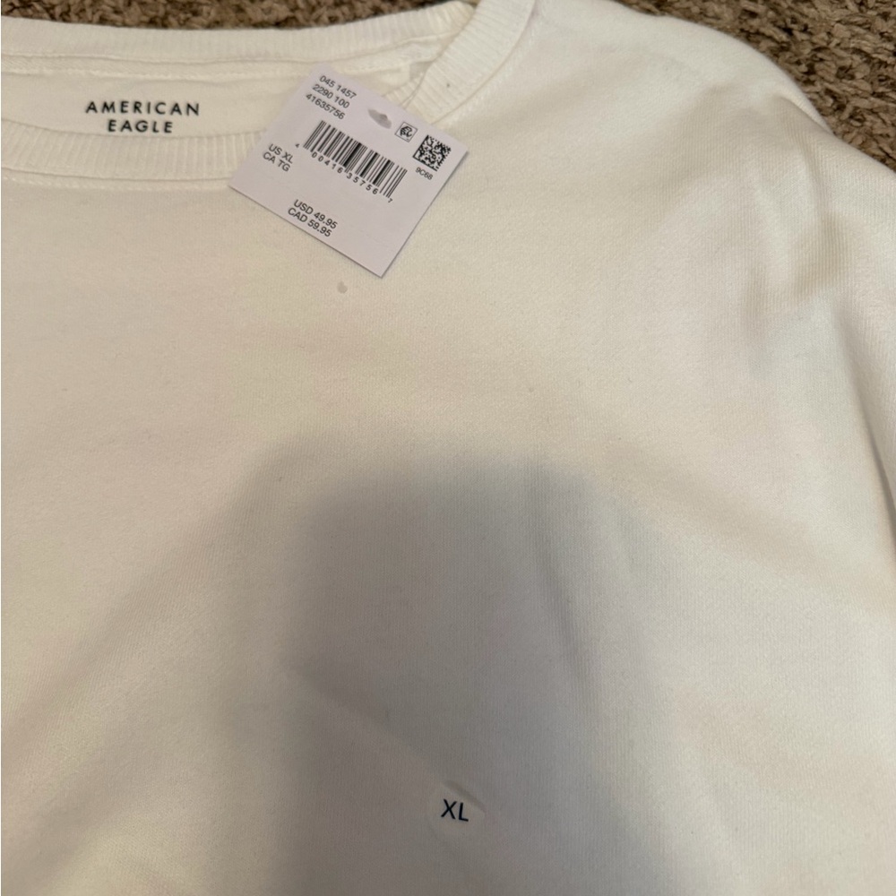 NWT American Eagle Sweatshirt - Picture 2 of 3
